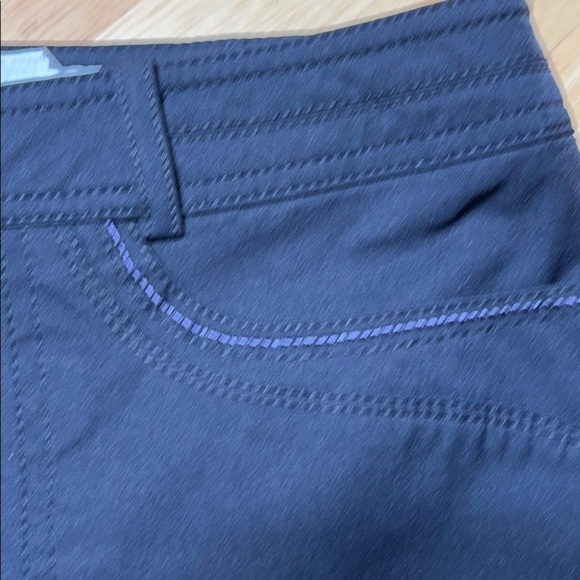 Crocodile ladies pants E2 - Picture 5 of 7